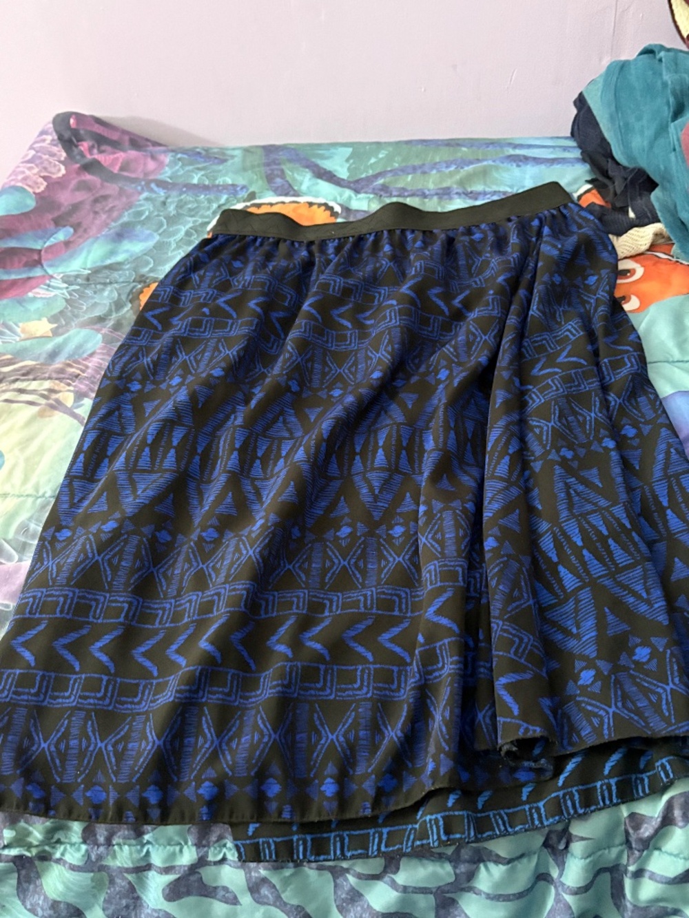 Nice skirts - Picture 1 of 2